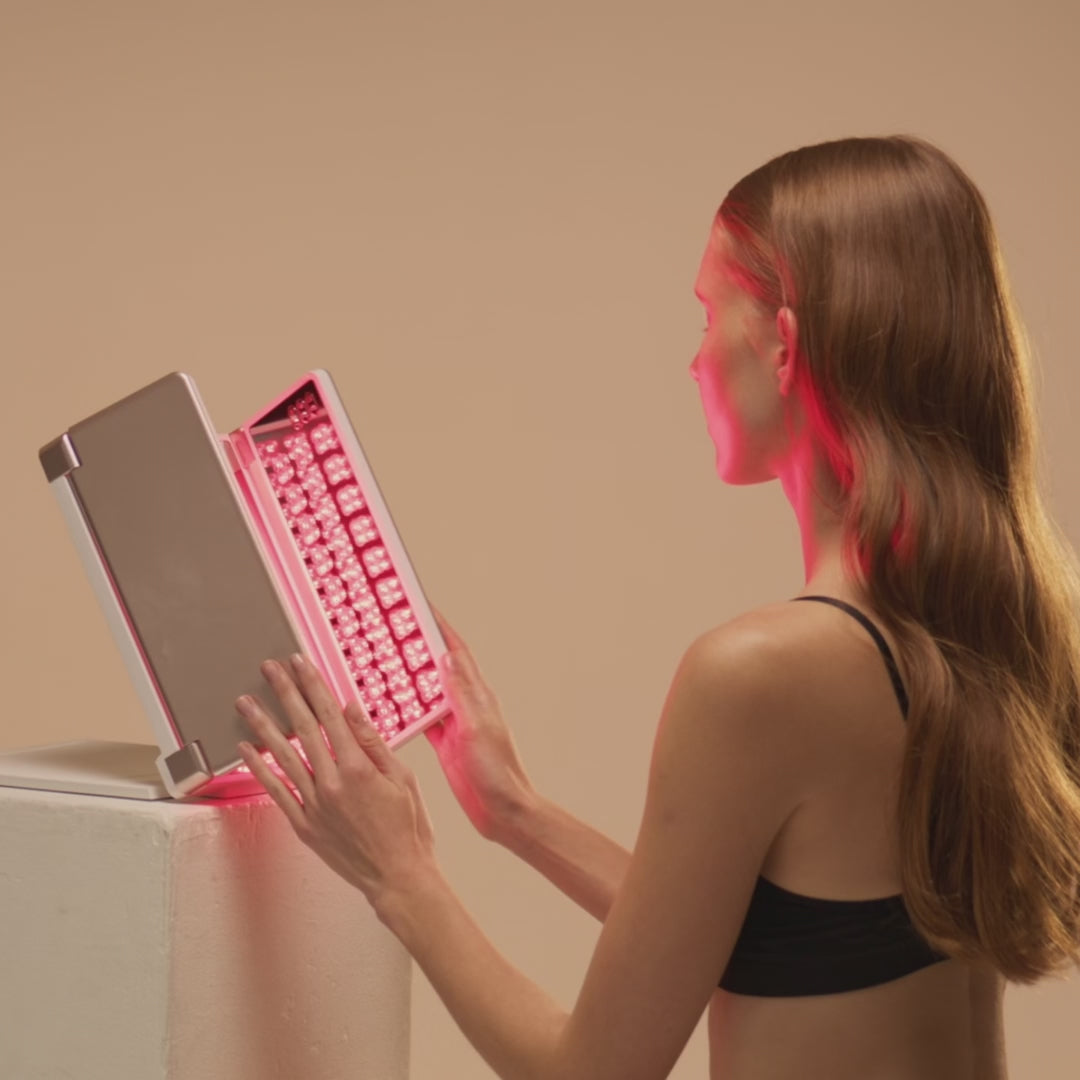 Alora | Age Renewal LED Light Therapy Panel